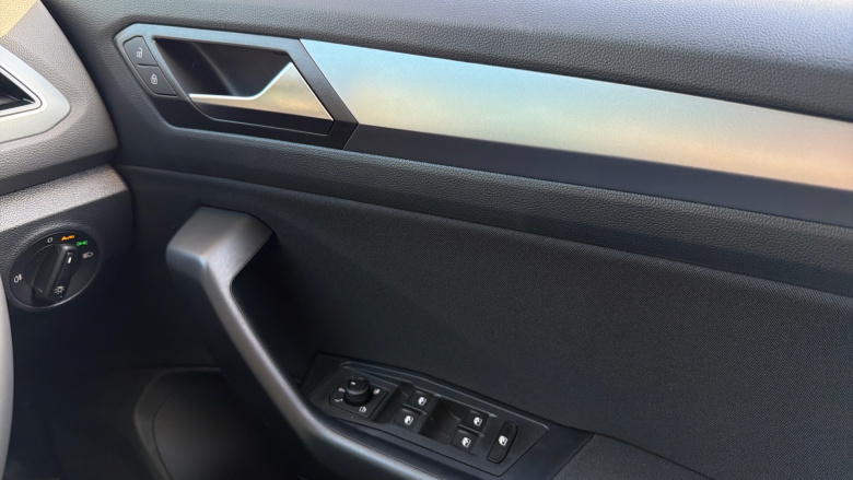 Volkswagen T-Roc 1.5 TSI Match 5dr Petrol Hatchback